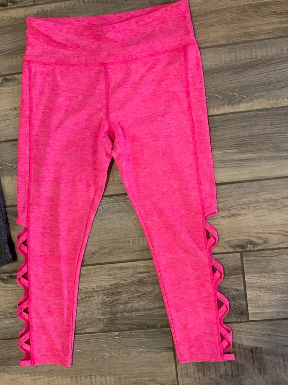 3-Pack Women's Active Leggings in Charcoal, Hot Pink & Purple Heather - Picture 4 of 5